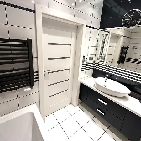 Wlodarzewska Apartment Warsaw