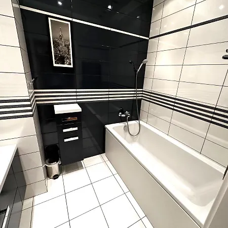 Apartment Wlodarzewska Warschau